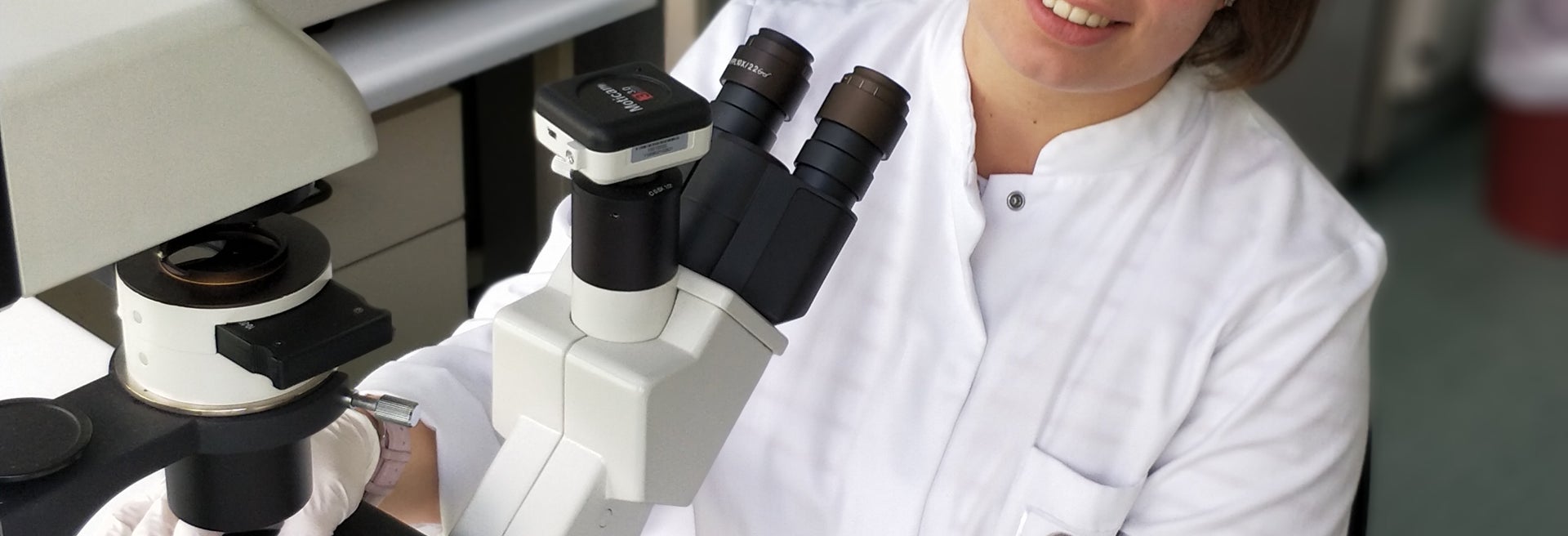 Dr. Katarina Riesner Dr. Katarina Riesner