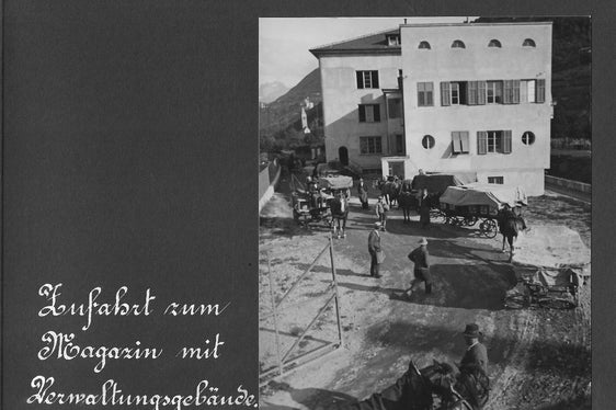 Accesso al magazzino (Archivio provinciale di Bolzano, Collezione Helene Oberleiter, n. 2247)