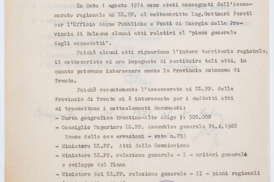 Schreiben von Ing. Gotthard Ferstl zur Übergabe von Unterlagen zur Gewässernutzung an das Amt für öffentliche Gewässer der Provinz Bozen, 11. März 1975. SLA, Amt für Gewässernutzung, Nr. 226.