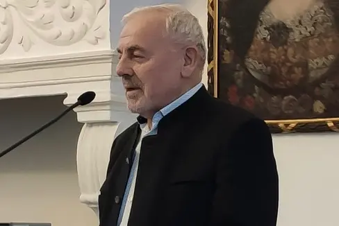 Josef Nössing anlässlich einer Feier zu seinem 80. Geburtstag im Ansitz Rottenbuch, 1. Februar 2023
