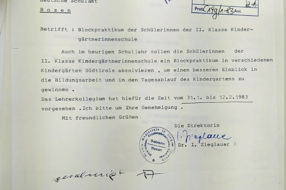 Lettera inerente tirocini destinati alle studentesse della scuola magistrale, 1983. ApBz, Intendenza scolastica tedesca, n. 1055.