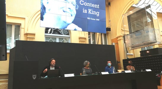 Stefano Bonzi stellt die Kriterien der Barrierefreiheit auf den Webseiten der SIAG vor Stefano Bonzi stellt die Kriterien der Barrierefreiheit auf den Webseiten der SIAG vor