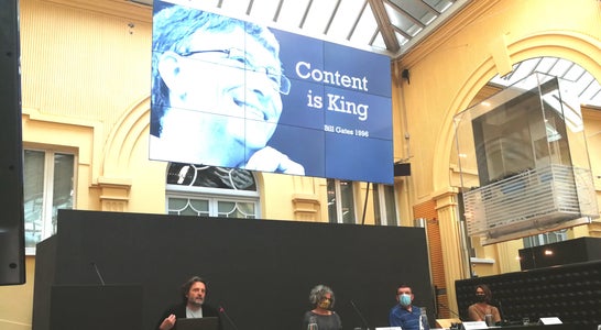 Stefano Bonzi stellt die Kriterien der Barrierefreiheit auf den Webseiten der SIAG vor Stefano Bonzi stellt die Kriterien der Barrierefreiheit auf den Webseiten der SIAG vor