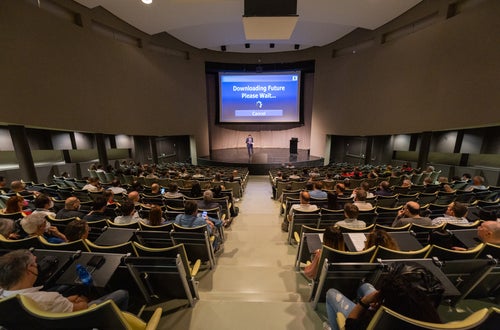 Auftakt der Weiterbildungsveranstaltung in der Eurac Auftakt der Weiterbildungsveranstaltung in der Eurac