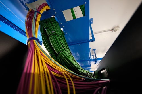 Cavi di collegamento (Foto: Oliver Oppitz) Cavi di collegamento (Foto: Oliver Oppitz)