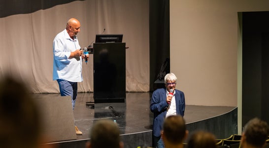 SIAG-Generaldirektor Stefan Gasslitter mit dem Keynote-Speaker Manfred Schweigkofler SIAG-Generaldirektor Stefan Gasslitter mit dem Keynote-Speaker Manfred Schweigkofler