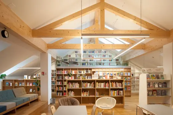 Öffentliche Bibliothek Innichen – Foto: © Ludwig Thalheimer