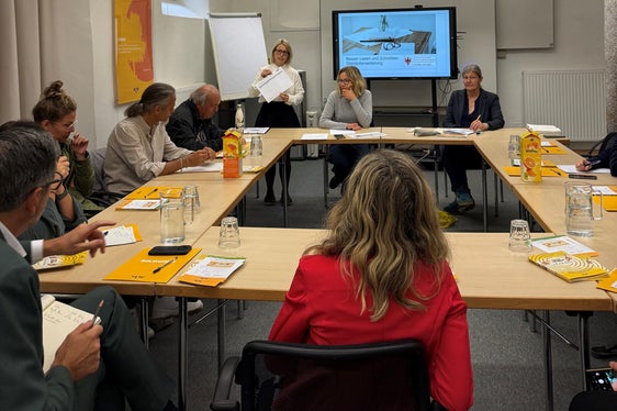 Runder Tisch zum Projekt Besser Lesen und Schreiben (Foto: Sophia Gatscher)