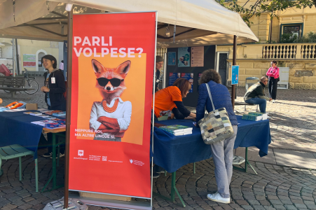 Sprichst du Fuchsisch? Die gemeinsame #multilingual-Kampagne macht Lust auf Sprachen und bündelt zugleich Informationen sowie zahlreiche Angebote rund um das Thema Mehrsprachigkeit. (Foto: Amt für Weiterbildung und Sprachen)