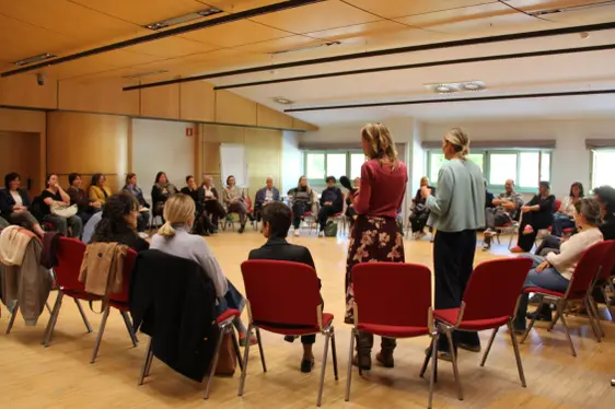 Gemeinsamer Abschluss (Foto: LPA/Amt für Weiterbildung und Sprachen)