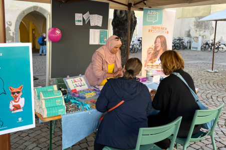 Mit Arabisch, Chinesisch, Englisch, Spanisch und der Italienischen Zeichensprache wurden heuer nicht nur gängige Sprachen in den Fokus gestellt. (Foto: Amt für Weiterbildung und Sprachen)