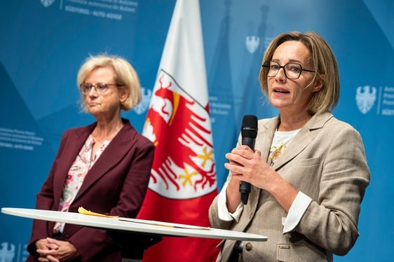 Es gibt keine Hürden, denn jede und jeder ist willkommen“, hob die Leiterin von KVW Bildung, Brigitte Abram, bei der Vorstellung des Angebots vor. (Foto: LPA/Fabio Brucculeri)
