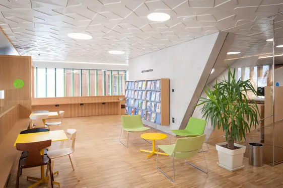 Öffentliche Bibliothek St. Martin in Passeier – Foto: © Ludwig Thalheimer