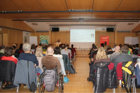Über hundert Teilnehmende (Foto: LPA/Amt für Weiterbildung und Sprachen)