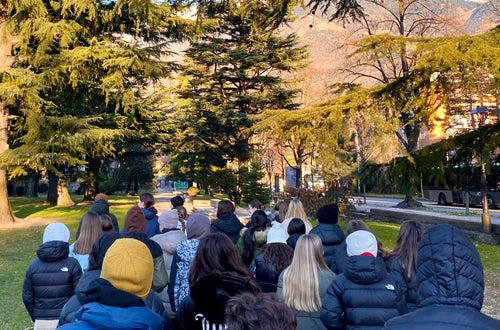 Besuch im Meraner Bahnhofspark Besuch im Meraner Bahnhofspark