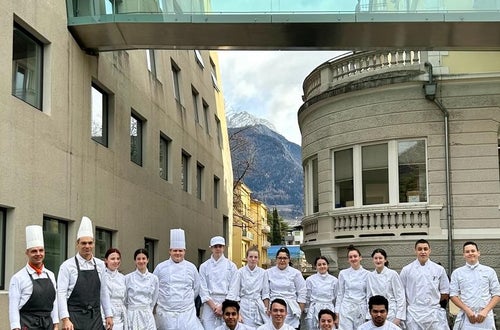 Nachhaltigkeitsprojekt an der Landesberufsschule Savoy Meran: „Wie in alten Zeiten!“ Nachhaltigkeitsprojekt an der Landesberufsschule Savoy Meran: „Wie in alten Zeiten!“