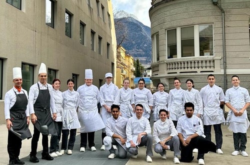 Nachhaltigkeitsprojekt an der Landesberufsschule Savoy Meran: „Wie in alten Zeiten!“ Nachhaltigkeitsprojekt an der Landesberufsschule Savoy Meran: „Wie in alten Zeiten!“