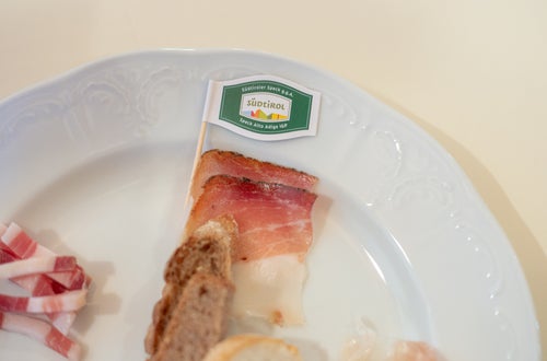 Speck: Südtiroler Qualitätsprodukte Speck: Südtiroler Qualitätsprodukte
