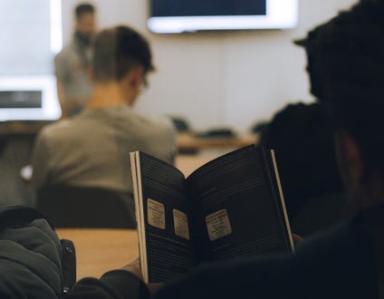Bewusstseinsbildung zum Internationalen Gedenktag zur Befreiung der Konzentrationslager Bewusstseinsbildung zum Internationalen Gedenktag zur Befreiung der Konzentrationslager