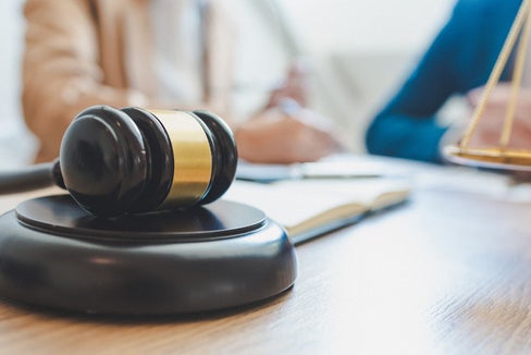 Klärendes Treffen mit Primaren (Foto 123rf)