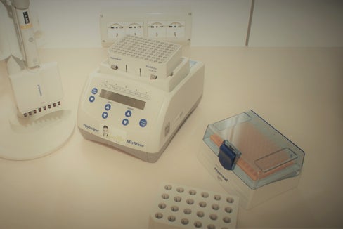 Das gespendete hochtechnologische Gerät