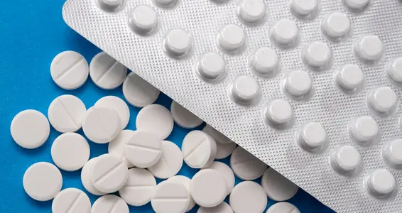 Durch die Bestimmung von Arzneimittelkonzentrationen können Therapien gezielter angepasst, unerwünschte Wirkungen reduziert und die Sicherheit der Behandlung erhöht werden. (Foto: 123rf)
