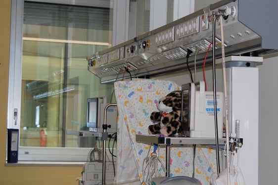 Neugeborenenbettchen