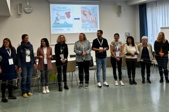 Die Teilnehmerinnen und Teilnehmer des Treffens