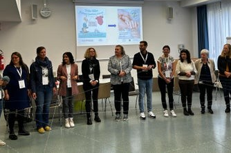 Die Teilnehmerinnen und Teilnehmer des Treffens