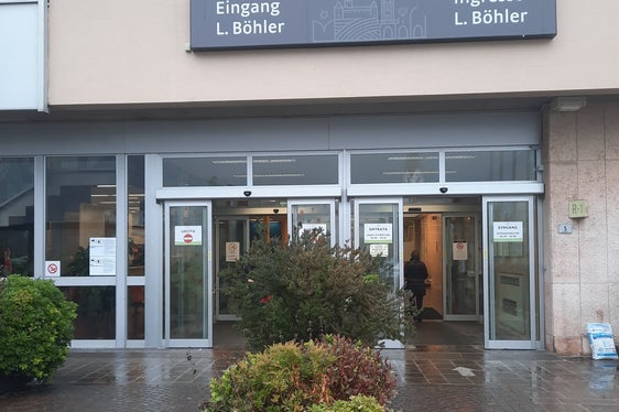 Eingang Lorenz Böhler