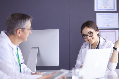 Verwaltungsaufgaben im Gesundheitsbereich: ein spannendes Umfeld ist garantiert (Foto 123rf)