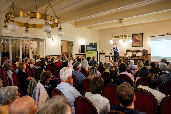 Aufmerksames Publikum (Foto Ivo Corrà)