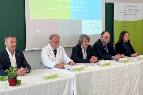 v.l.n.r.: Dr. Guido Singer, Dr. Luca Calabrese, Dr. Hubert Messner, Dr. Christian Kofler und Dr.in Dagmar Regele (Foto Sabes/sf)