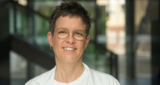 Dr.in Yvonne Fauster