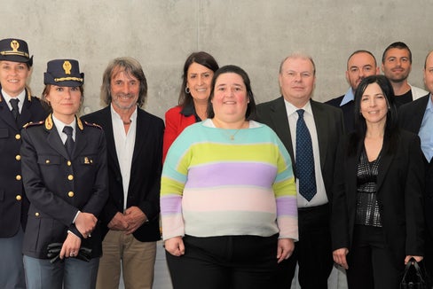 Von links nach rechts: Carmen Ranigler, Walter Clauser, Cindy Oberhöller, Mariarosaria Latella, Hubert Messner, Irene Pechlaner, Elena Carion, Paolo Sartori, Stefania Bertolami, Stefan Tratter, Tiziano Garbin, Christian Govi, Sandro Trigolo