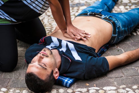 Wiederbelebungsmaßnahmen können entscheidend sein (Foto 123rf)