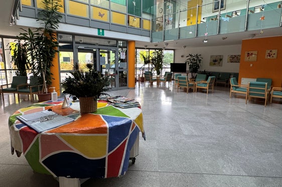 Der Eingangsbereich im Pflegezentrum Firmian