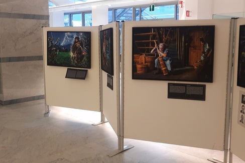 Ausstellung Sagenhaften Mehrjahreskalender im Krankenhaus Meran