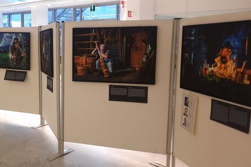 Ausstellung Sagenhaften Mehrjahreskalender im Krankenhaus Meran