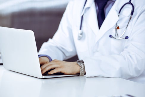 Personen mit Inkontinenz erhalten einfacher medizinische Produkte