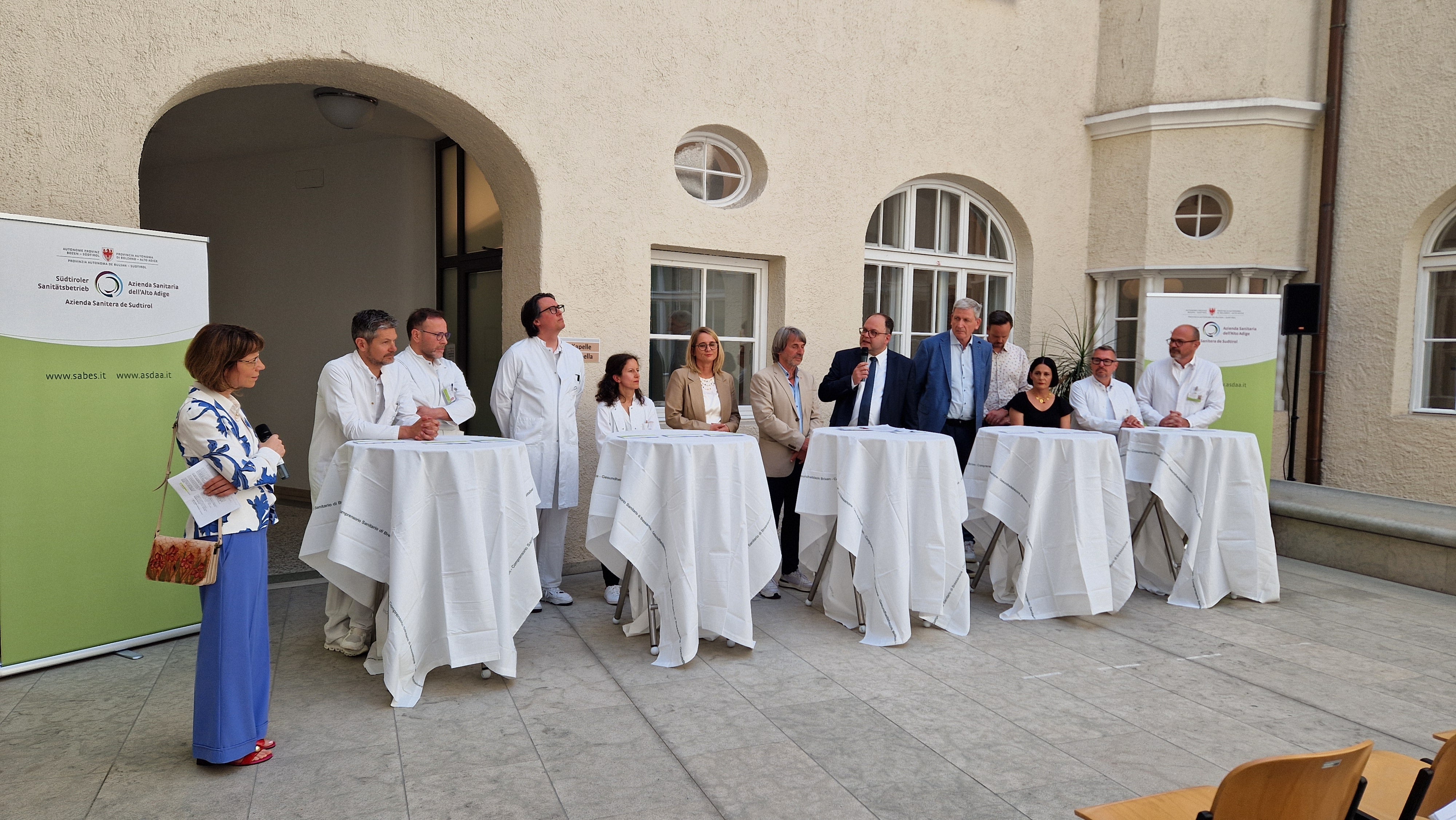 Presentazione in bianco (foto: Asdaa/VS)