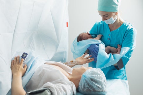 Sicherheit für Mutter und Kind (Foto 123rf)