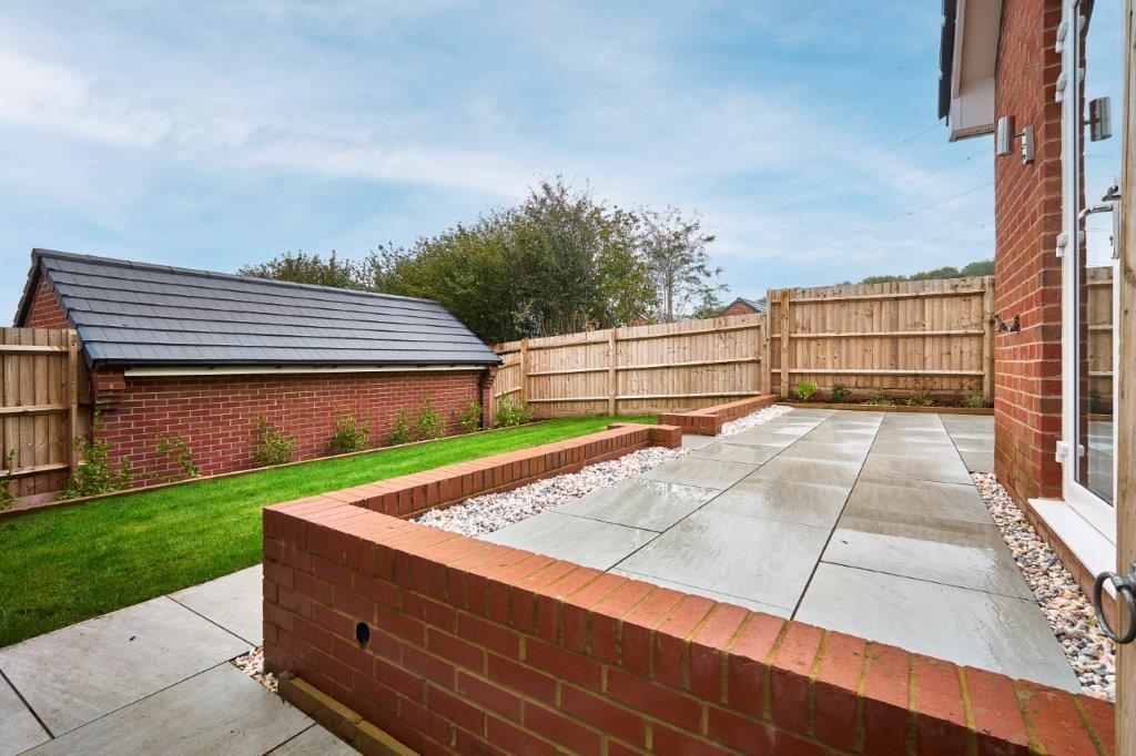 The Yate plot 107 garden image 2