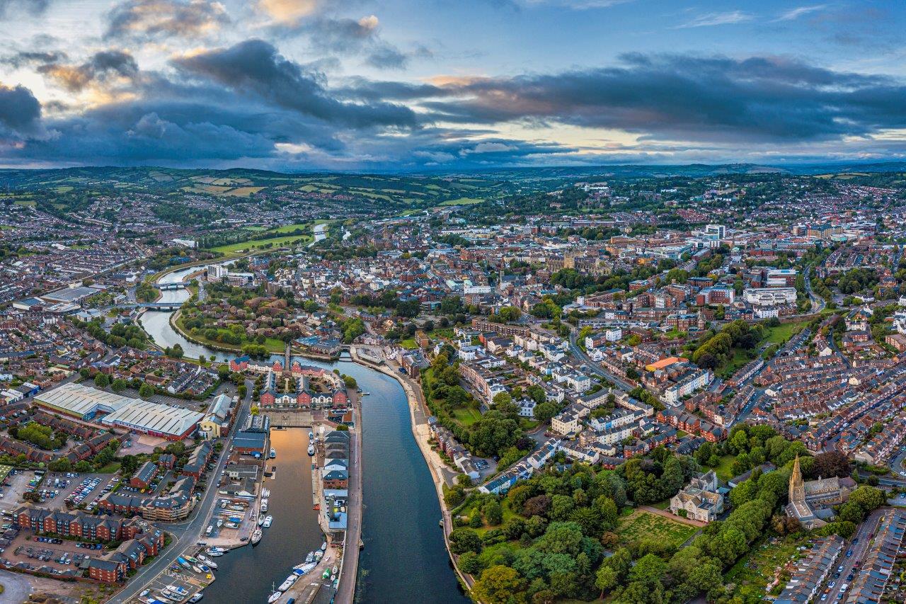 Aerial image of Exeter, featuring the river Exe