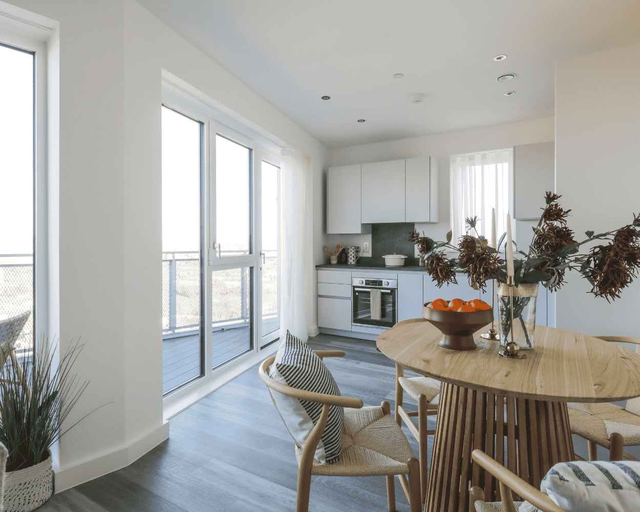 Kitchen/Dining 1