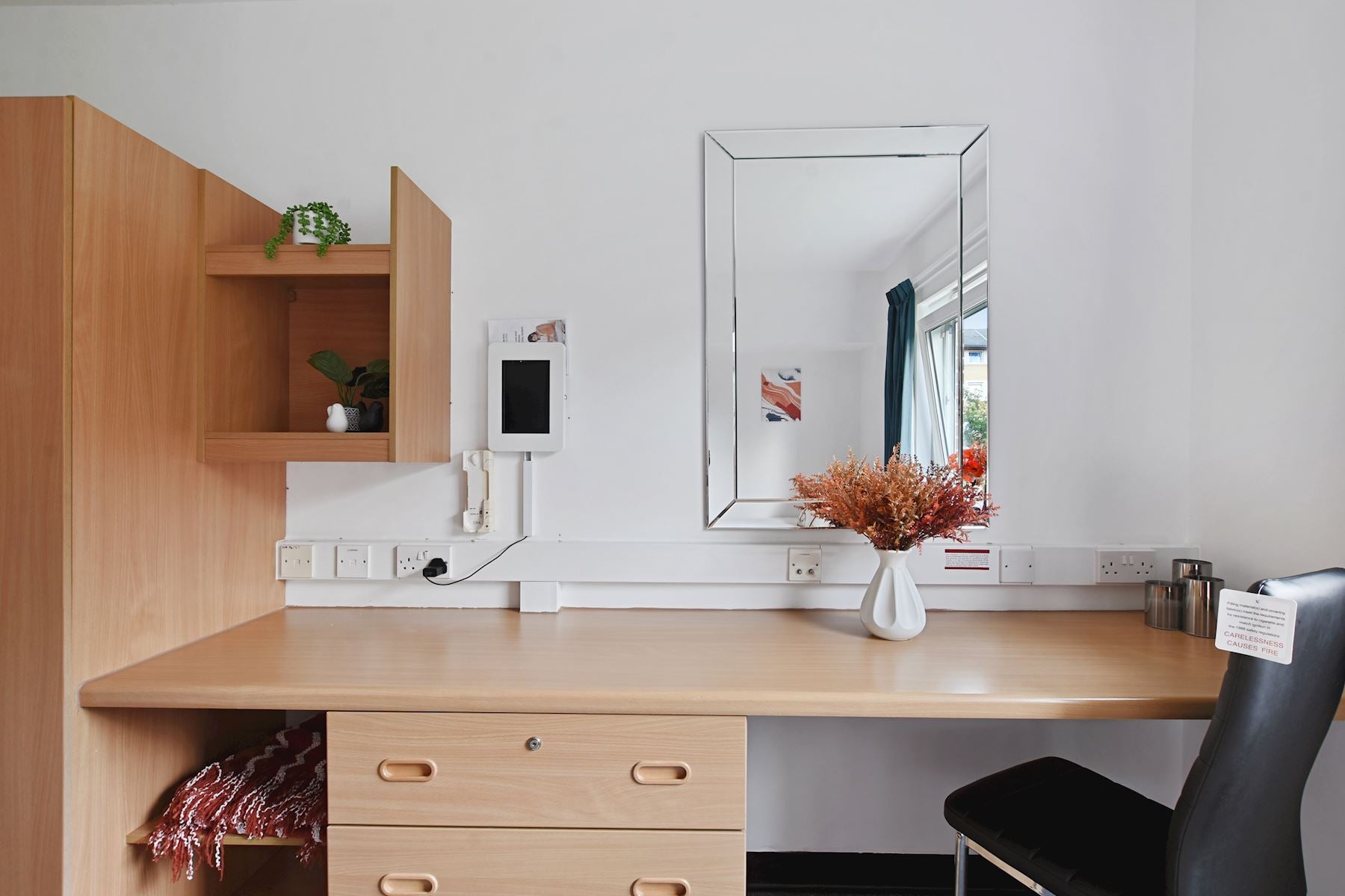 Desk in Northwick Park room