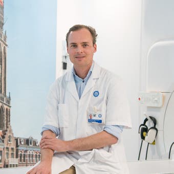 Dr. van der Voort van Zyp