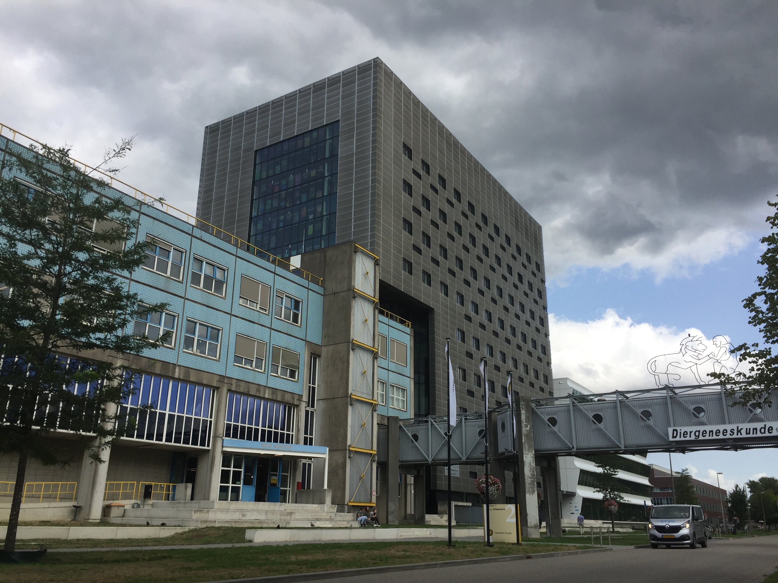 Alexander Numan building located at Yalelaan 50, Utrecht