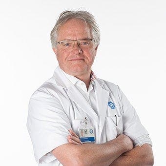 Dr.   Schuurman