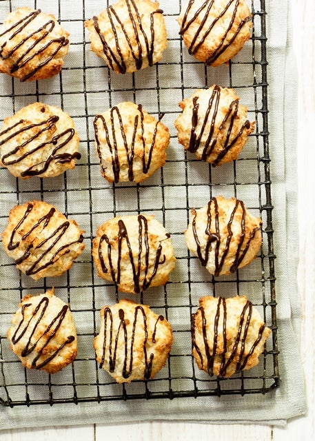 Coconut & Almond Macaroons